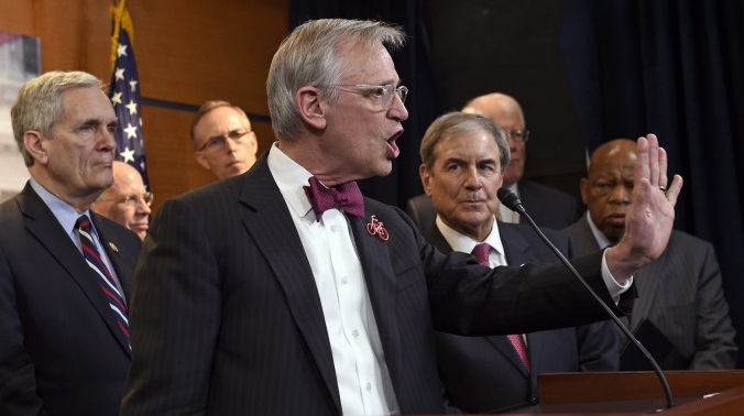 Rep. Blumenauer Leads Charge for Legal Cannabis Treatments for Opioid Addiction